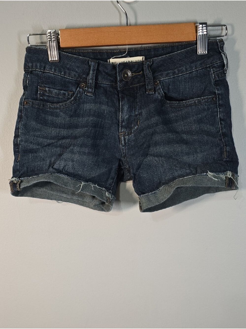 Bullhead Black Shorts Womens Size 0 Blue Denim Jean Cuffed